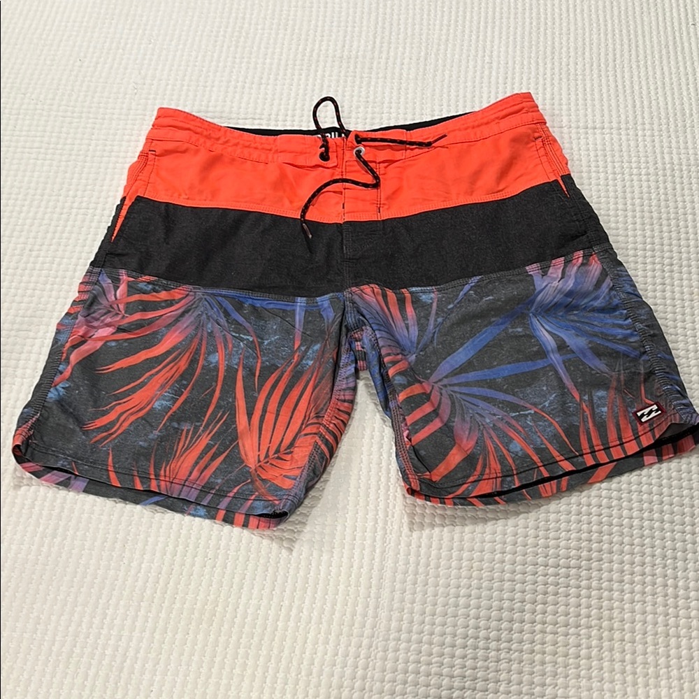 Billabong Recycler 73 Lo Tides Board Shorts w/ pockets Mid Length Size 33